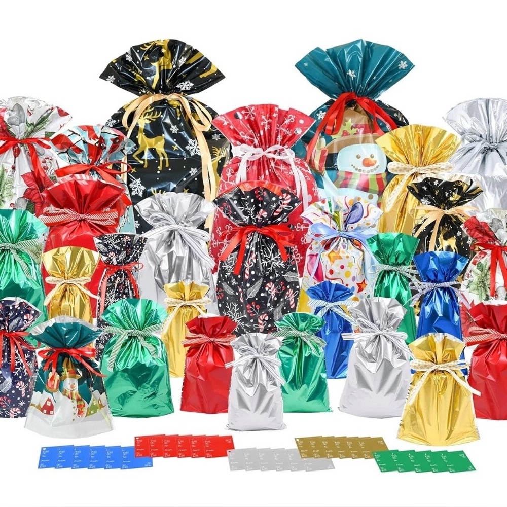 29 gift bags and tags